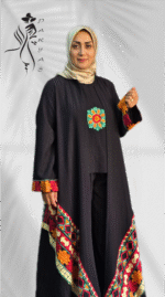 مانتو مشکی گلدوزی شده
