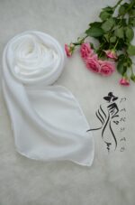 روسری شنی ابریشمی پریاس |در رنگ های زیبا مکمل استایل شیک شما