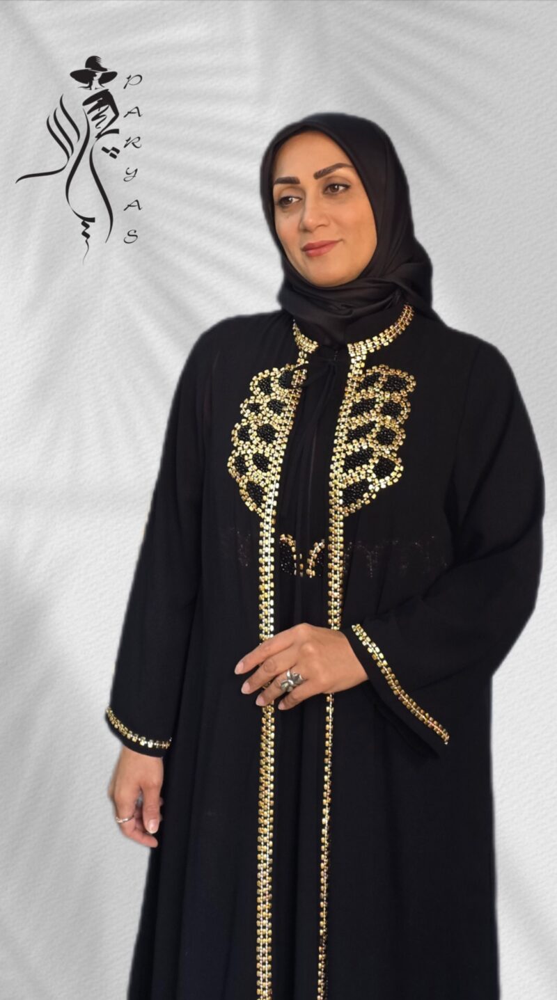 عبای مجلسی مشکی مدل ناریا فروشگاه پریاس: شکوه و زیبایی در پوششی اصیل و مدرن