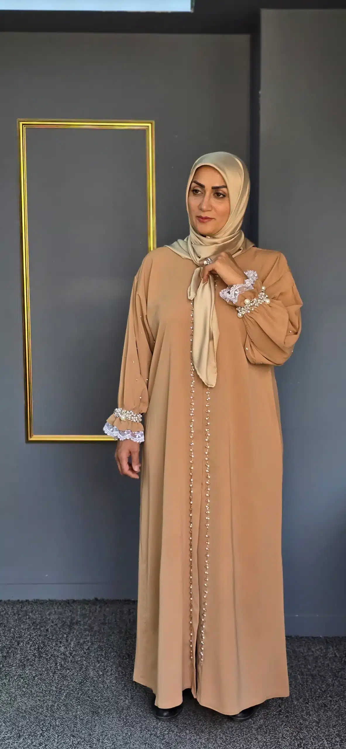 مانتو زنانه کرمی مروارید