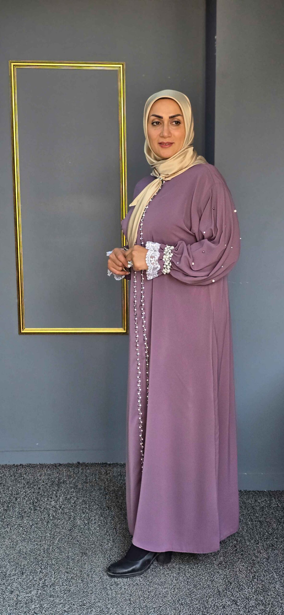 مانتو زنانه یاسی مروارید خرید مانتو پاییزه زنانه با پارچههای فوتر، پشمی و کجراه